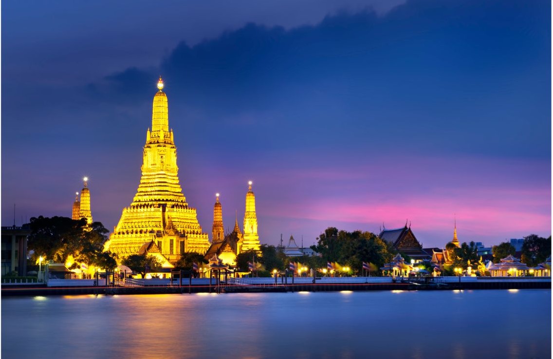 Dinner Cruise on Bangkok's Chao Phraya River